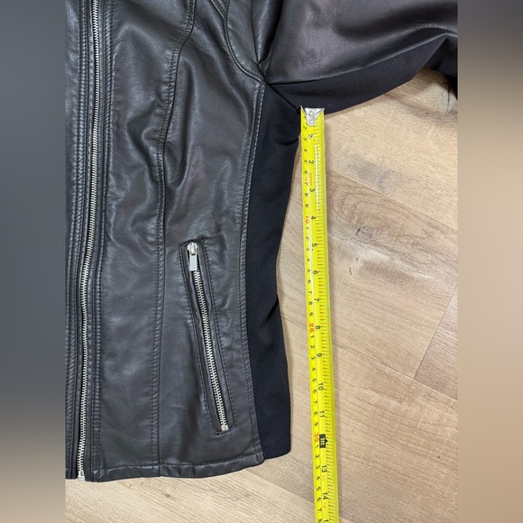 Black faux Leather Moto Jacket with Silver Hardware - Picture 14 of 14